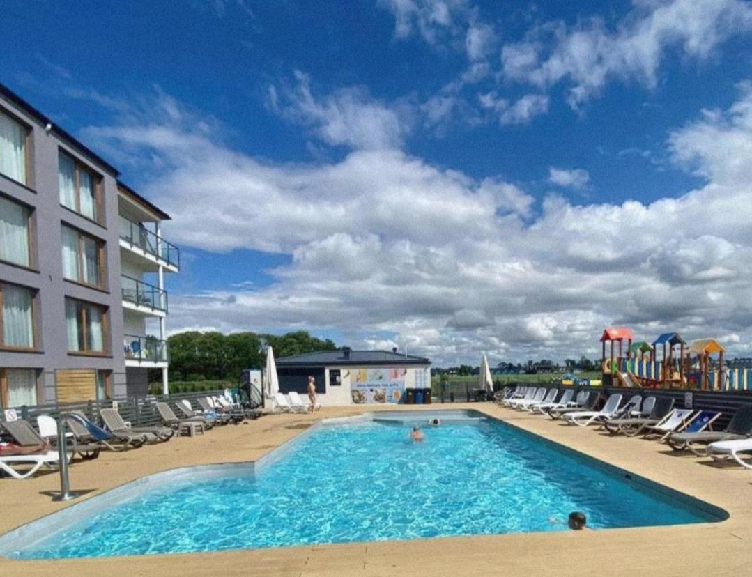 Klimatyzowany Apartament Blue , Sarbinowo Parking Basen Dış mekan fotoğraf